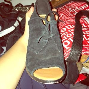 Aldo Black Leather size 7